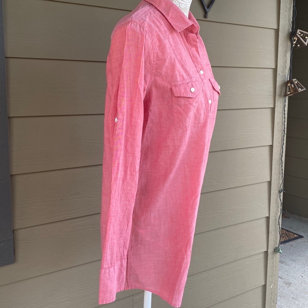 💥3/$12 SALE💥 J. Crew cotton button up - Picture 2 of 4